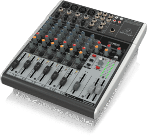 Table Behringer Xenyx 1204USB